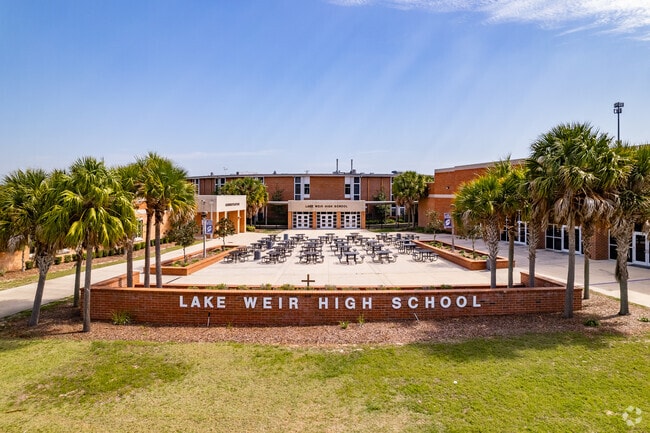 Lake Weir High School is a public school serving 1,413 students in grades 9-12.