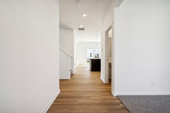 1025 Bevy Blvd unit 36664801, Danville, IN 46122 - photo 6