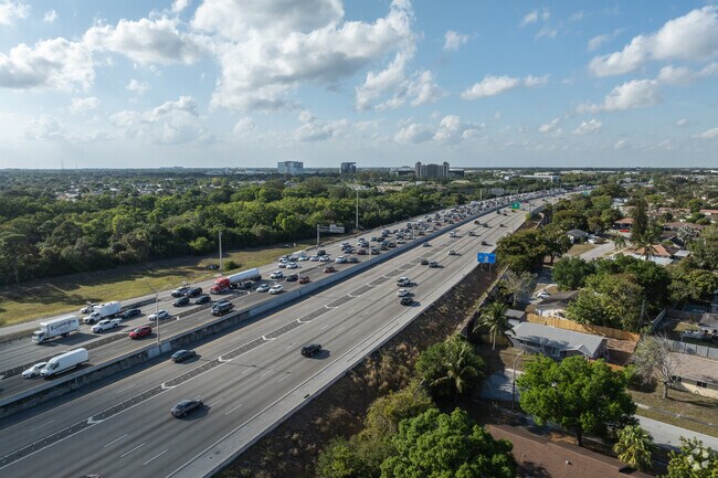 Boca Villas is located a few blocks east of Interstate 95.