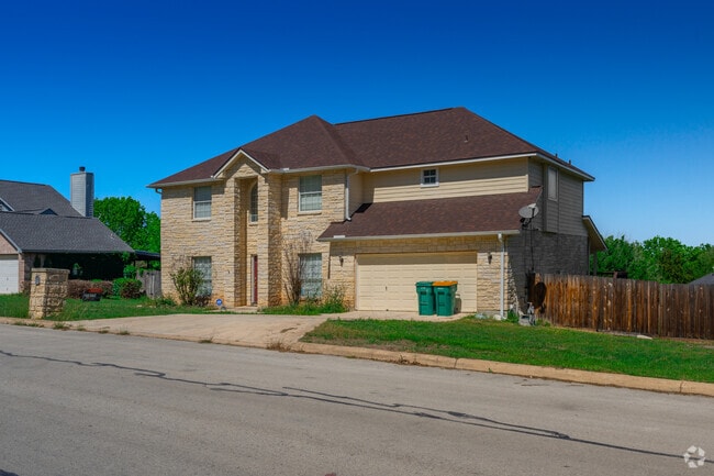 Newer brick homes can be found in the northern area of the city
