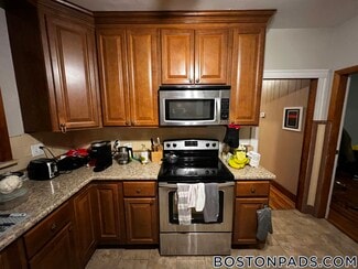 78-80 Frederick Ave Unit 2, Medford, MA 02155