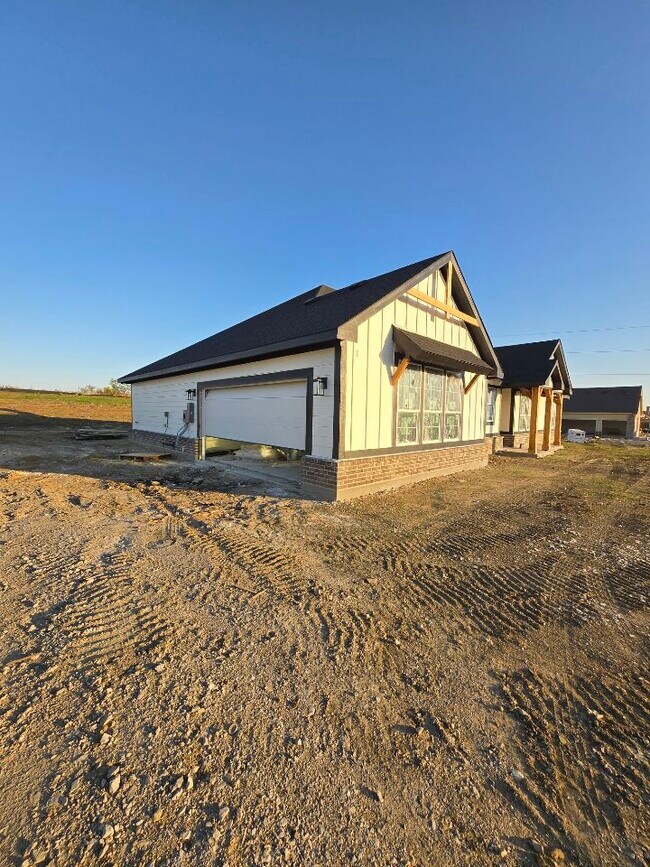 115 Hillview Trail, Decatur, TX 76234 - photo 3