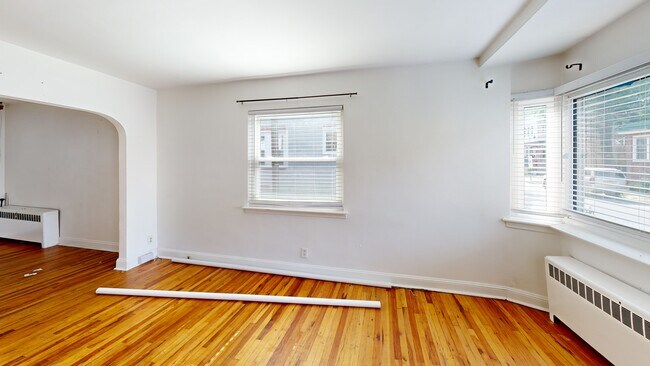 1338 Decatur St, Camden, NJ 08104 - photo 2