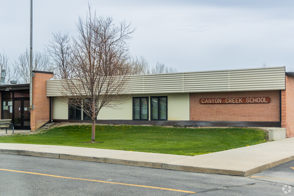Canyon Creek Elementary School  provides excellent education for students in Montana.