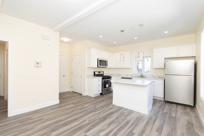 2 French Terrace unit 2, Roxbury Crossing, MA 02120 - photo 2