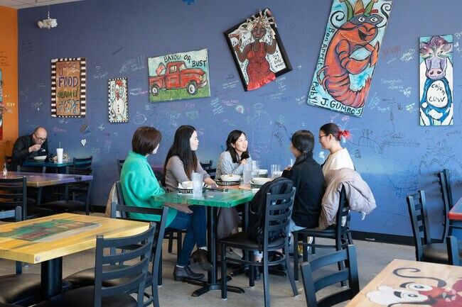 Enjoy lunch with your family here in Blue Ash.