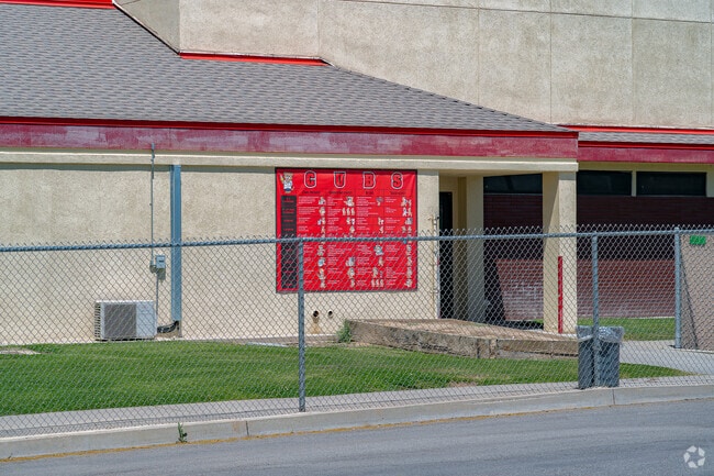 The entrance to Browning Rd. Steam Academy can be found on the South end of camputs.