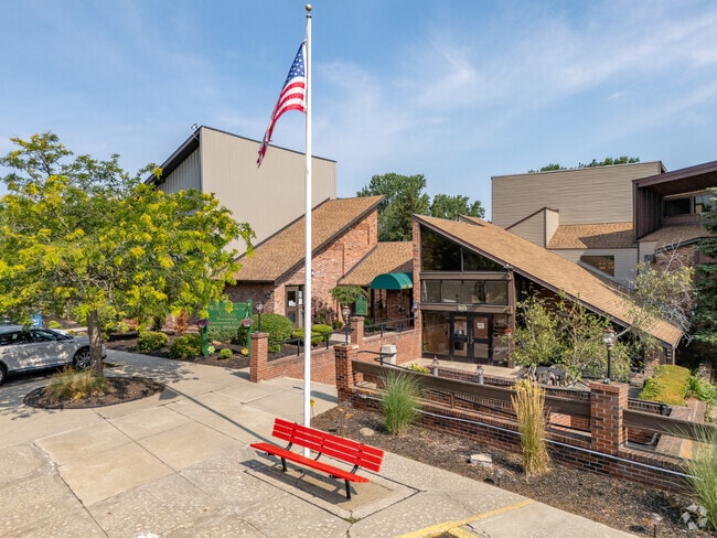 Williamstowne Senior Apartments, Cheektowaga, NY 14227 - photo 2