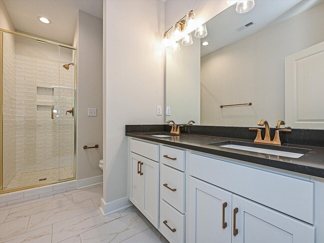 1421 Collier Walk Aly unit CSW0209, Charlotte, NC 28205 - photo 3