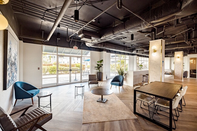 The Wayland, Saint Petersburg, FL 33705 - photo 6