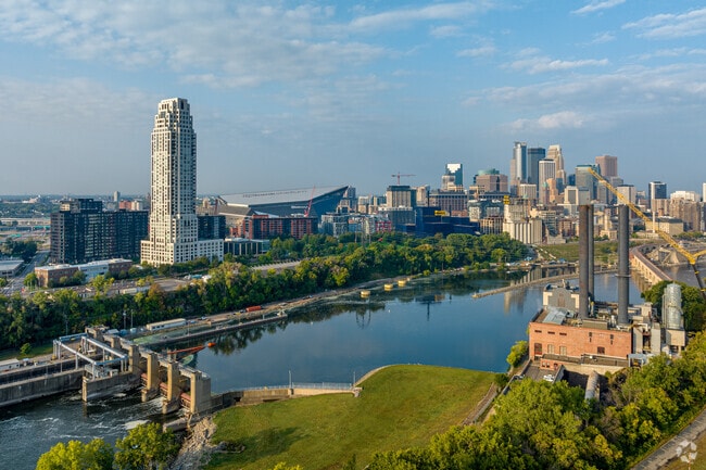 The mighty Mississippi River rests on the north shore of Downtown East.