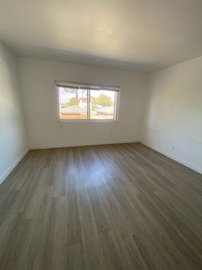 813-815 Courtois St unit D, St. Louis, MO 63111 - photo 3