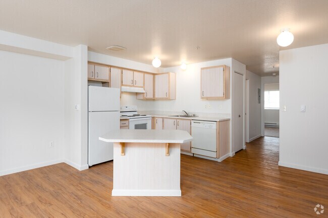1BD, 1BA - 589SF
