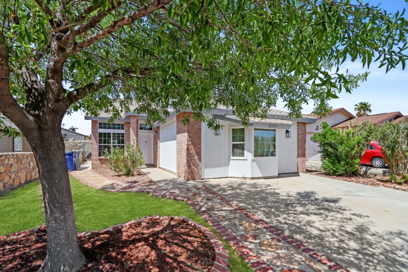 12145 St Francis Ct, El Paso, TX 79936 - photo 1