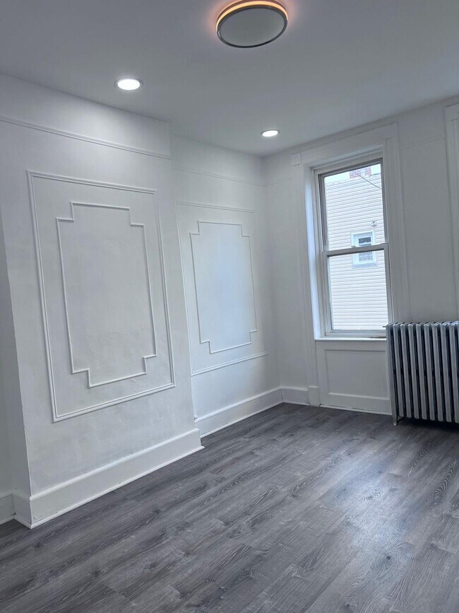 105 Ridgewood Ave unit 1, Brooklyn, NY 11208 - photo 7