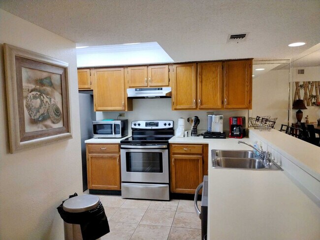 2401 Gulf Blvd unit ID1255593P, South Padre Island, TX 78597 - photo 7