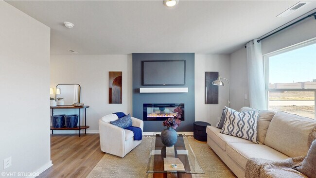 2251 SE Morningdew Dr, West Des Moines, IA 50265 - photo 4