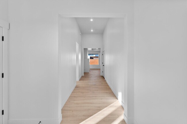 3862 W 2570 S Cir, Hurricane, UT 84737 - photo 7