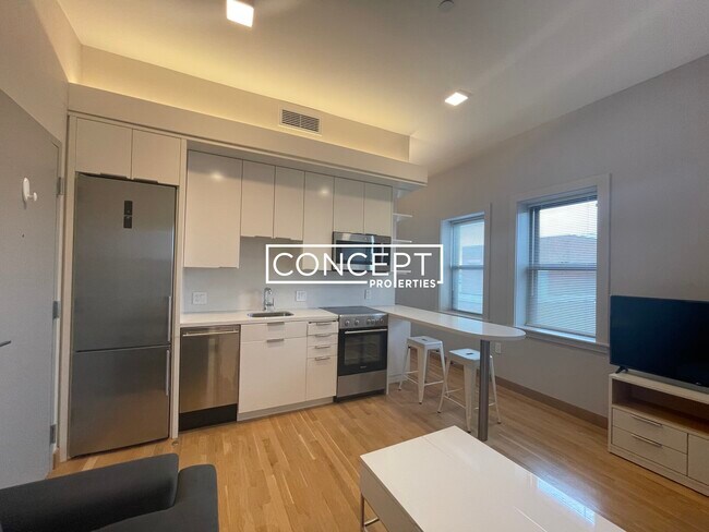 115 Mt Auburn St unit 42, Cambridge, MA 02238 - photo 2