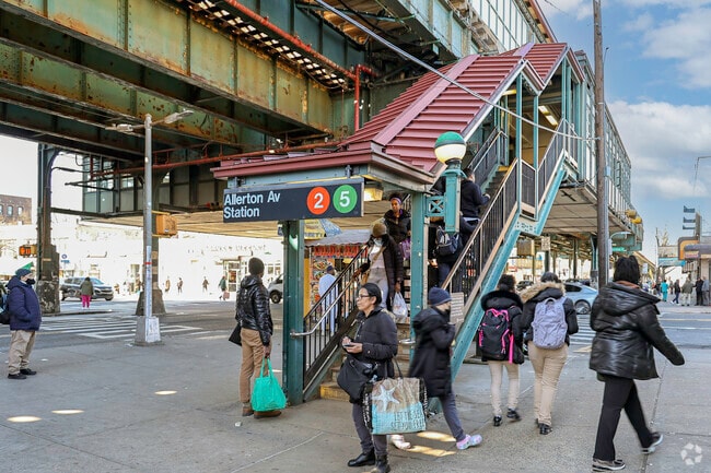 Residents of the Allerton community have access to many forms of public transportation