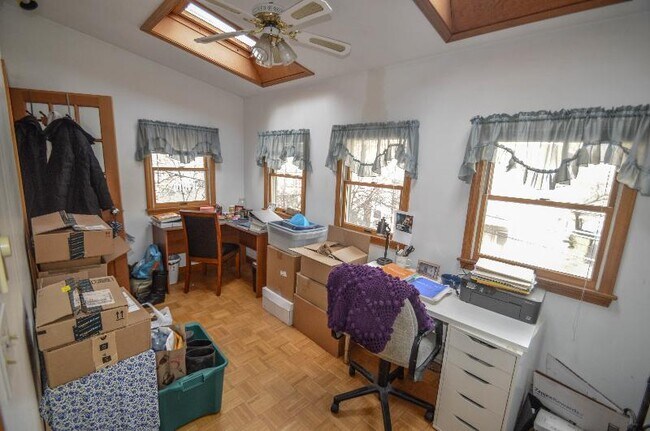 37 Walker St unit 2, Somerville, MA 02144 - photo 5