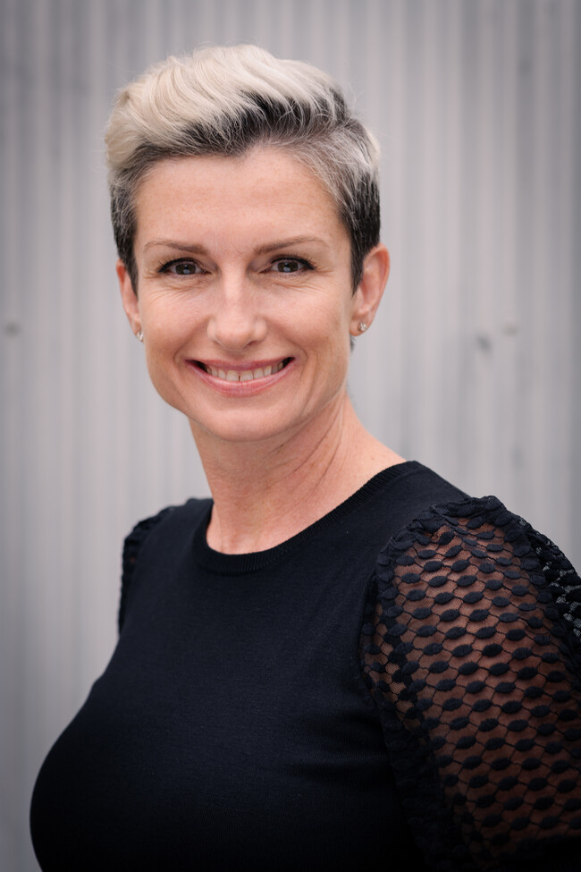 Agent Photo