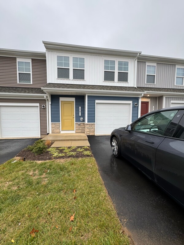 18 Sophie Kathryn Dr, Barboursville, VA 22923