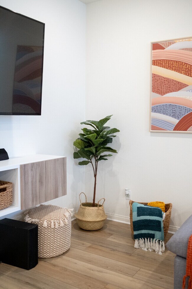 14623 Gulfstream Ln, Moreno Valley, CA 92553 - photo 6