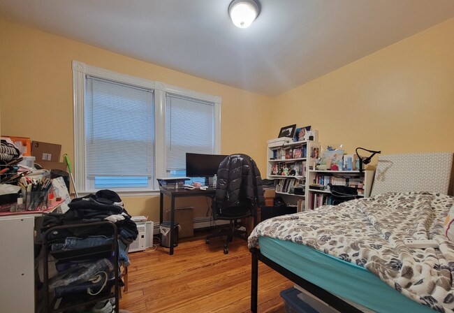 139 Brook St, Brookline, MA 02445 - photo 7