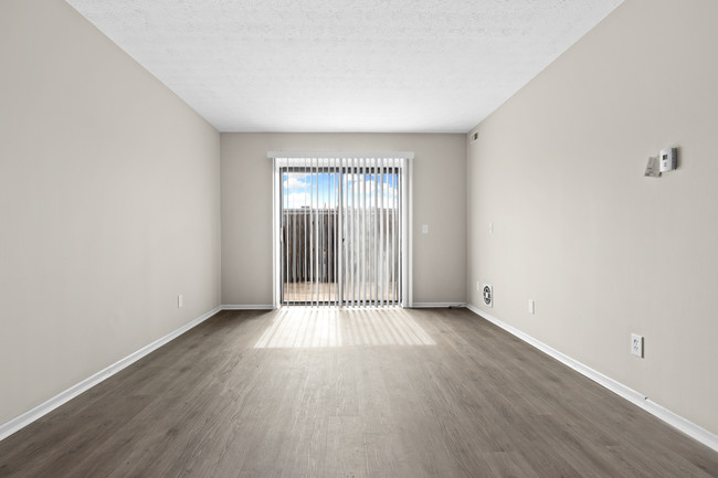 1BR LR