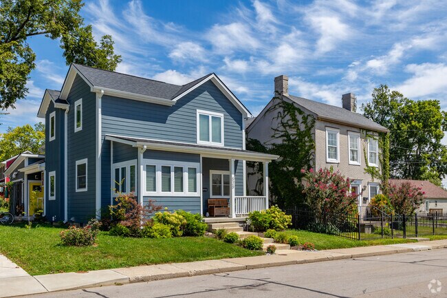 Some homes in the Greater East End-Kenwick are newly built in the Craftsman style.