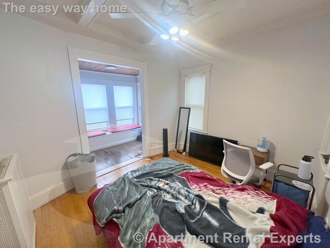 281 Alewife Brook Pkwy unit 2, Somerville, MA 02144 - photo 7
