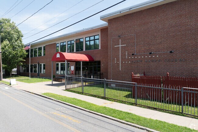 St Mary's is a private Catholic school located in Ballston Spa.