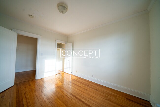 58 Selkirk Rd unit 14, Brighton, MA 02135 - photo 5