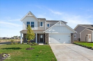 792 Oakleaf Dr, Greenfield, IN 46140
