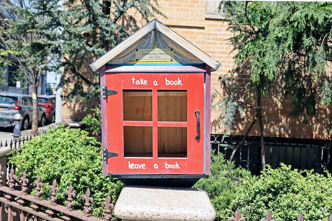 School in the Square is promoting reading and learning for the entire community.