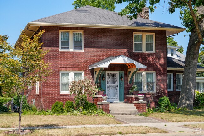 Red brick American four squares can be found throughout Christiana Creek.