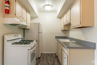 898 E Grand River Ave, Brighton, MI 48116