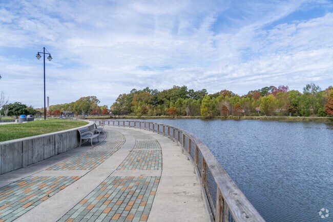 North Sherwood Forest Park offers a scenic escape near Park Forest LA North.
