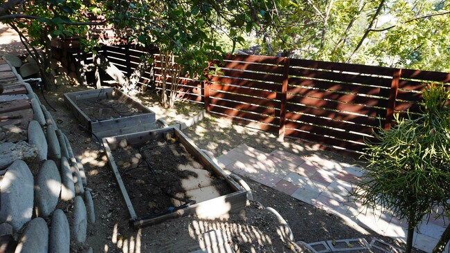 4438 Jasper St unit 1/2, Los Angeles, CA 90032 - photo 5