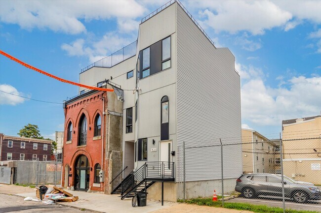 1533 N Sydenham St unit A, Philadelphia, PA 19121 - photo 7