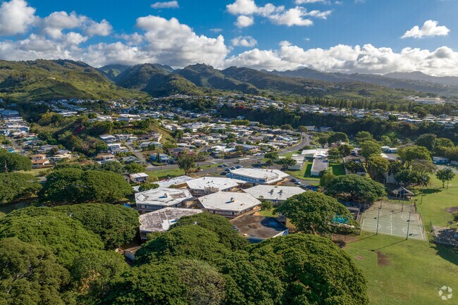 Moanalua Middle School offers a rich academic program with diverse extracurricular activities.