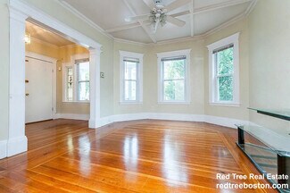 50 Bromfield Rd Unit 1, Somerville, MA 02144