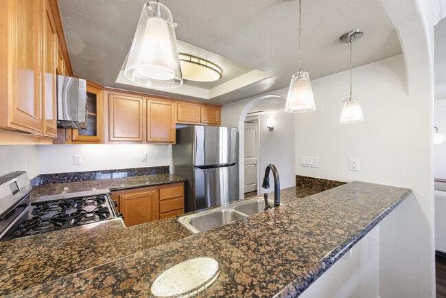 2744 B St unit 208, San Diego, CA 92102 - photo 2