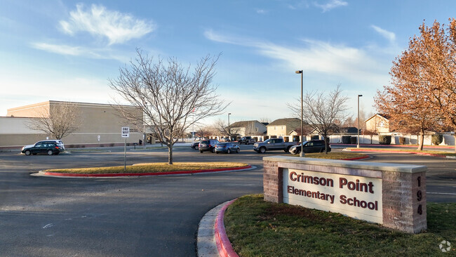 Crimson Point Elementary Signage.