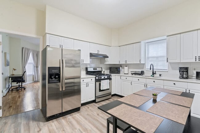 1626 Union Turnpike unit ID1301596P, North Bergen, NJ 07047 - photo 3