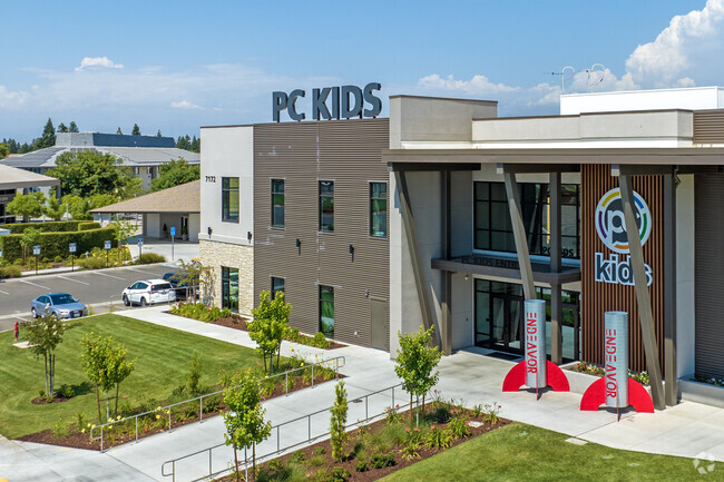 Fresno Christian School is a private K-12 school in Fresno California.