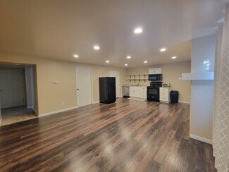 1097 S 1875 W Unit Bright basement bedroom, Syracuse, UT 84075