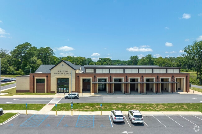 Hueytown Primary Schools enrolls students from preschool through second grade,