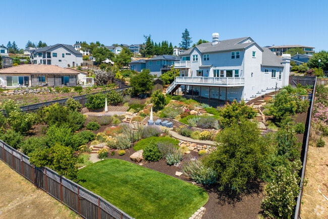 Fountaingrove boasts some truly breathtaking homes with exquisite hillside landscaping.